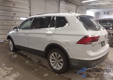 2019 Volkswagen Tiguan 2.0T Se/2.0T Sel/2.0T Sel R-Line/2.0T Sel R-Line Black z USA, uszkodzony, nr VIN 3VV3B7AX2KM071388